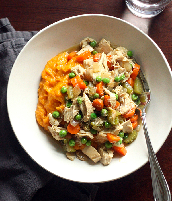 Holiday Leftover Weeknight Meal Plan: Chicken Pot Pie Bowls